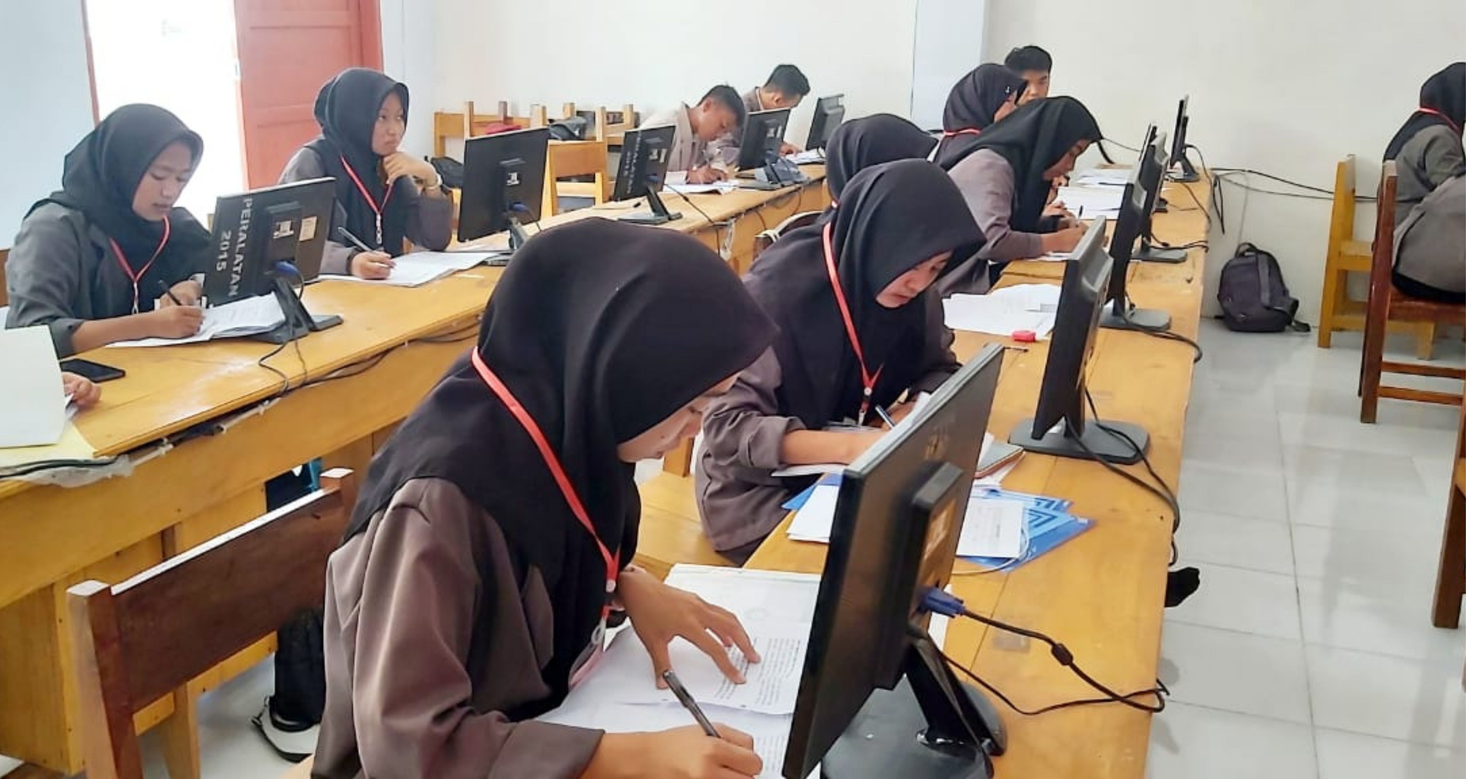 Manajemen Perkantoran dan Layanan Bisnis