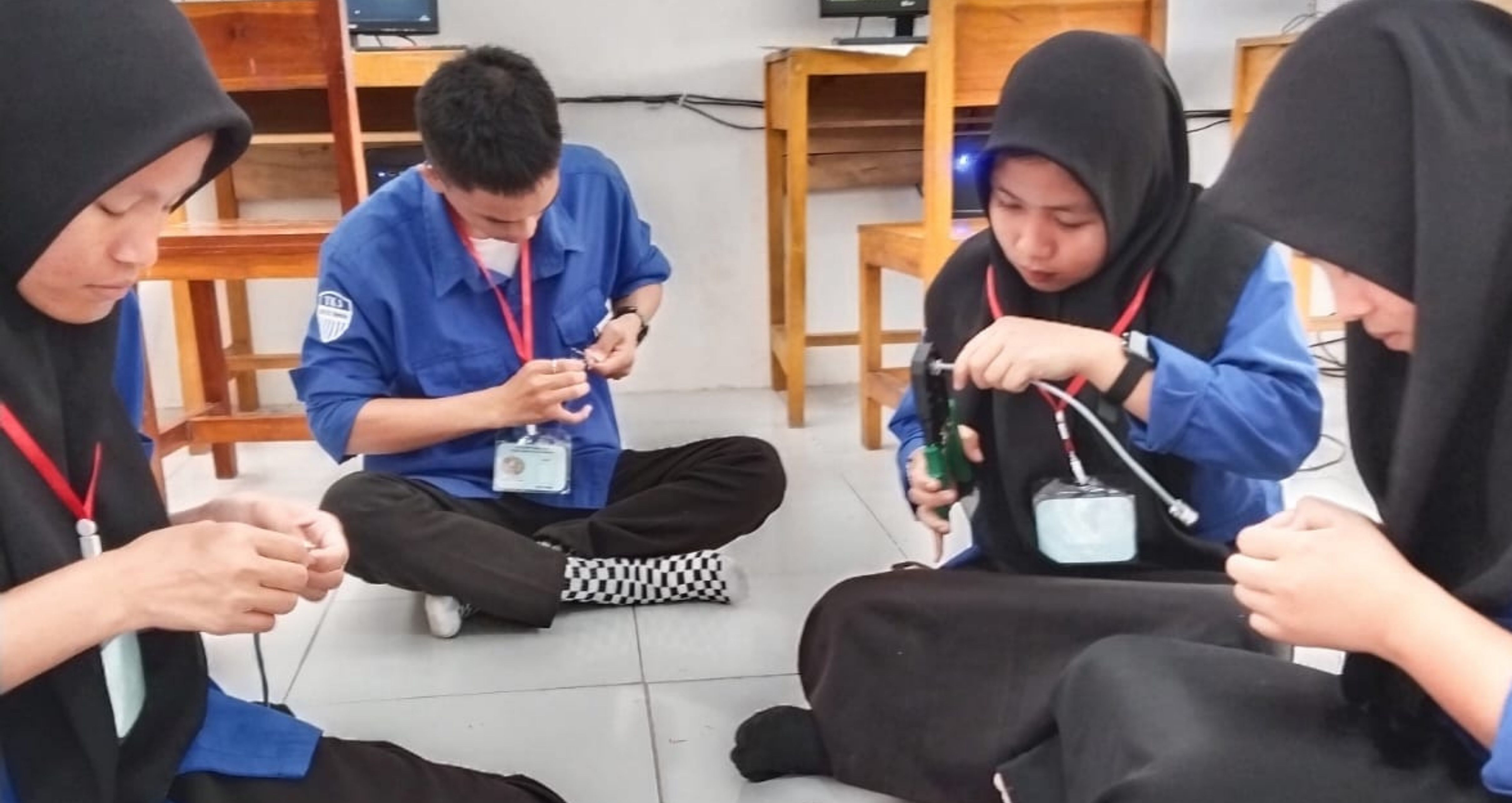 Teknik Jaringan Komputer dan Telekomunikasi